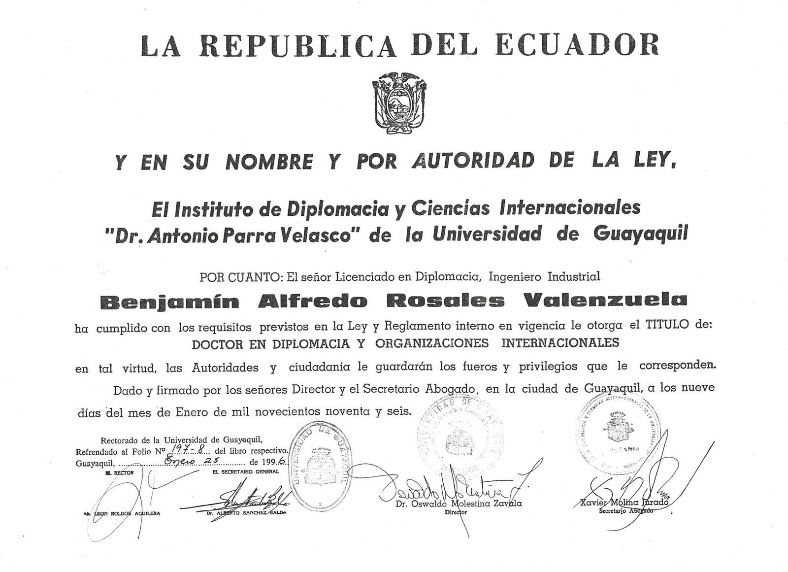 Título de Doctor en Diplomacia y Organizaciones Internacionales, Universidad de Guayaquil, 1996